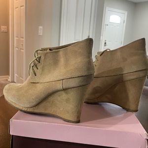 Women's wedge boots. Heel height about 3 inches